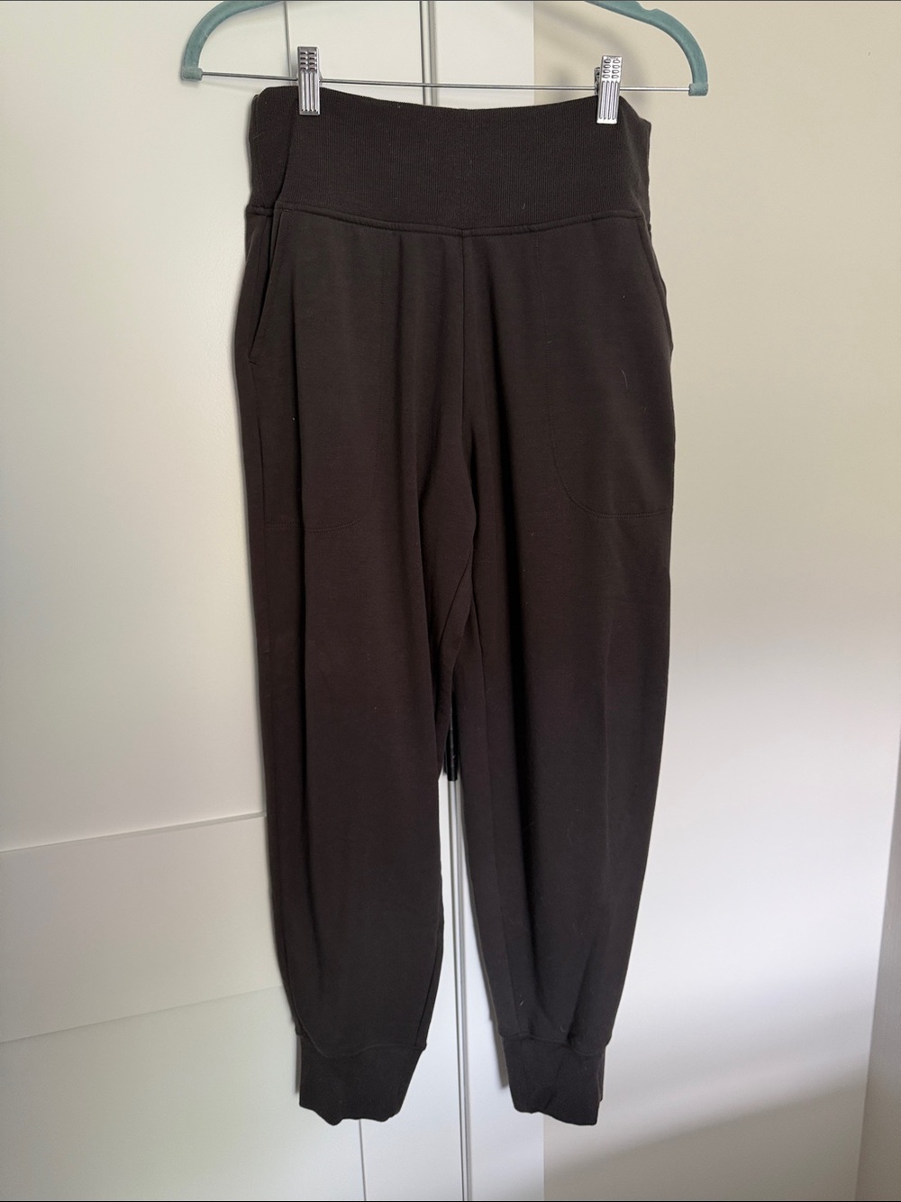 Athleta Black High-Waist Jogger Pants